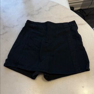 Pistola Black Women's Skorts